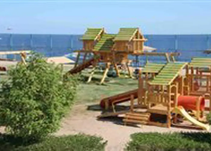 Resort Dessole Royal Rojana 5*