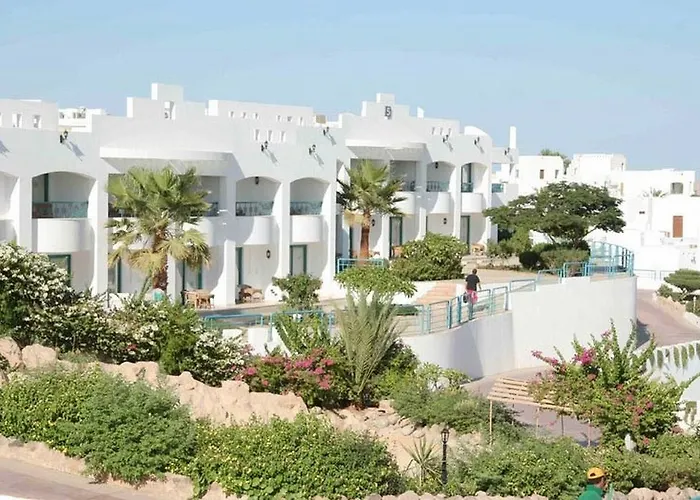 Dessole Royal Rojana Resort 5*